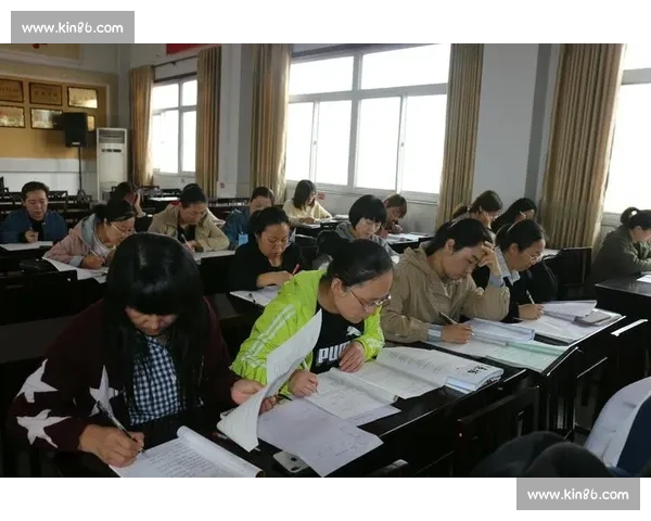 《诗词竞风流，翰墨争锋间：古韵新声展风采，才子佳人共谱华章》